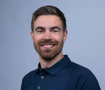 Petter Romuld Holsvik