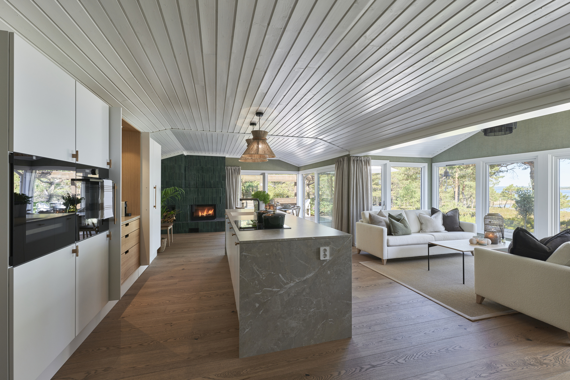 EVENTYRLIG KIR Ko Y 0951