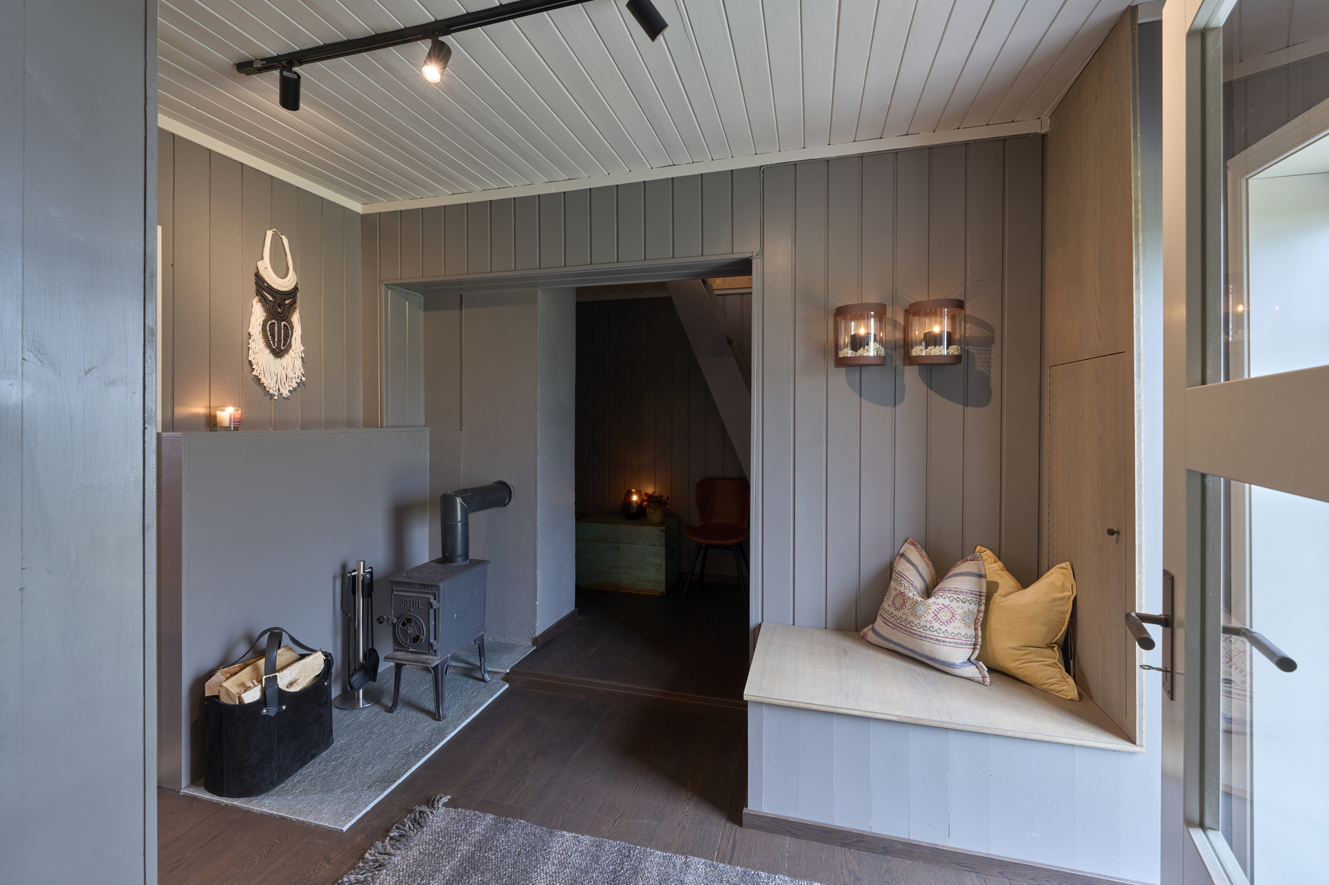 Eventyrlig Reinslia 250 HDR1